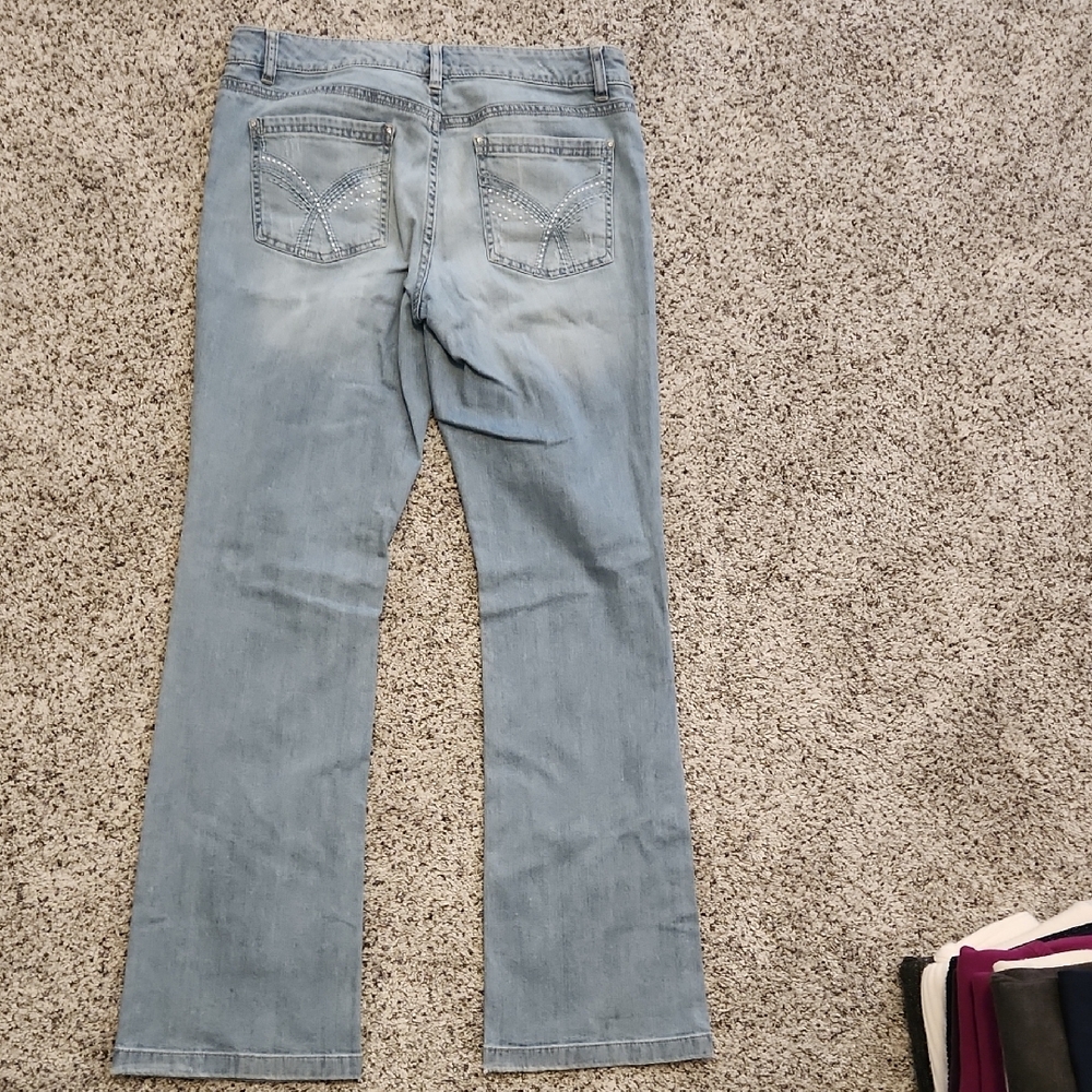 White House Black Market Light Blue Flare Jeans - Picture 3 of 3